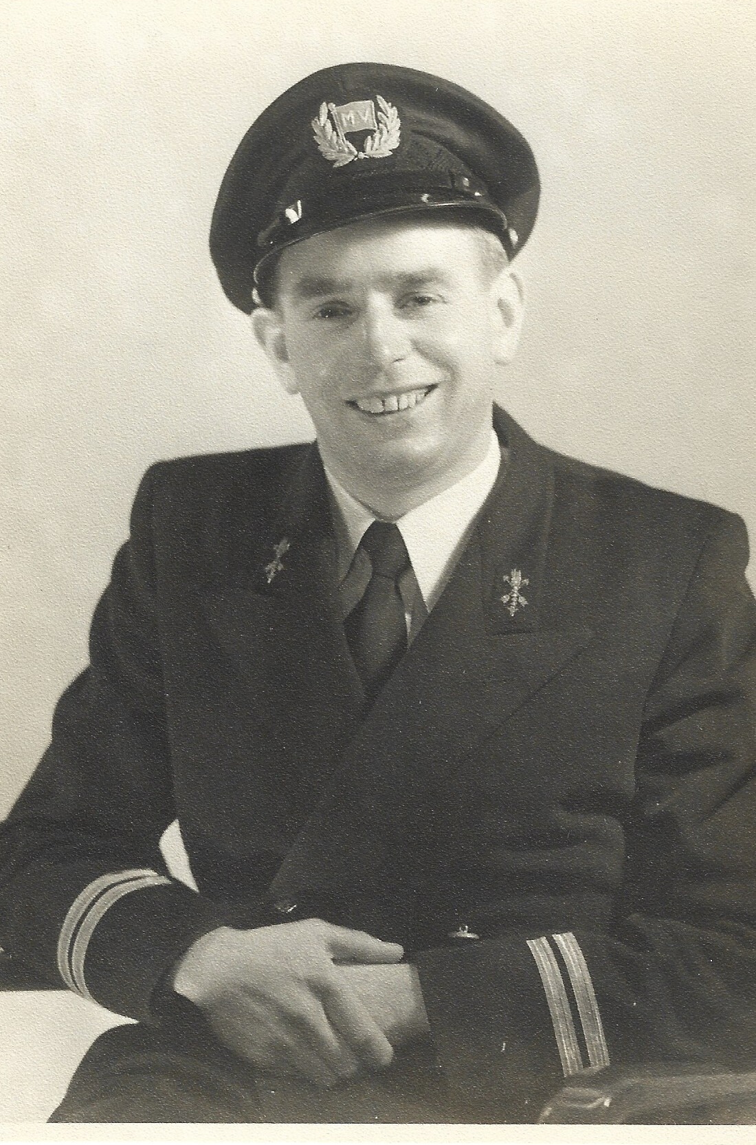 Portret van Albert Heldoorn als 1e machinist aan boord van de m.s. Tiba